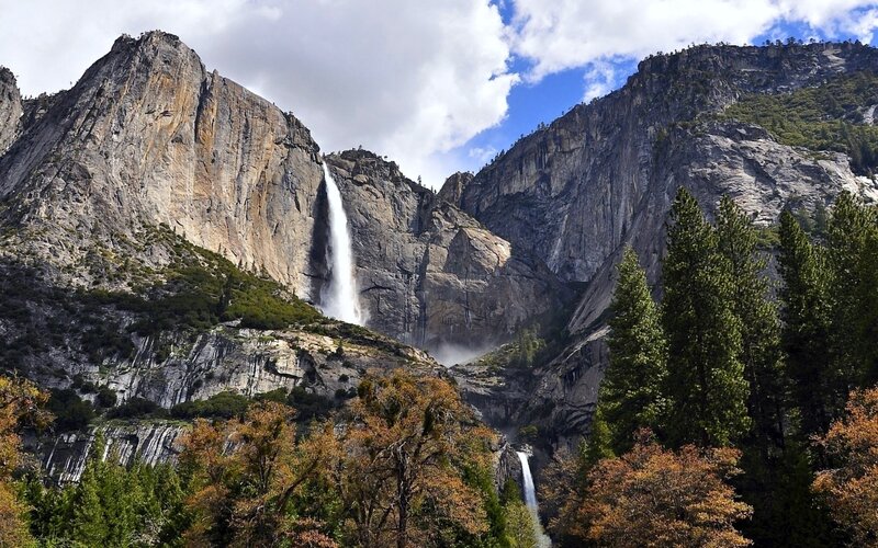 Yosemite Falls — Green, Dramatic, Autumn