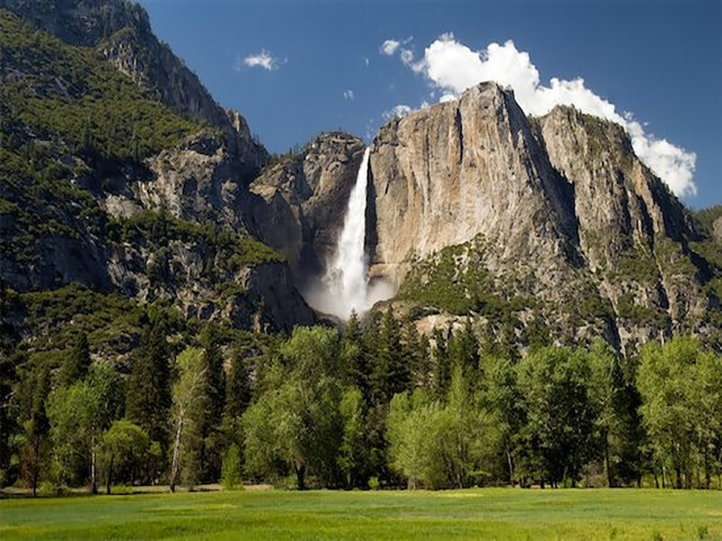 Yosemite Falls — Green, Serene