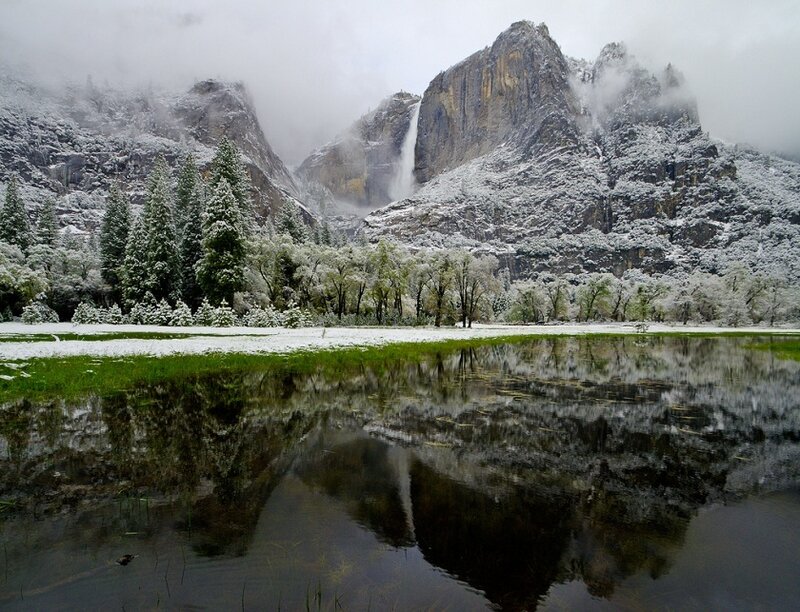 Yosemite Falls in Winter — Green