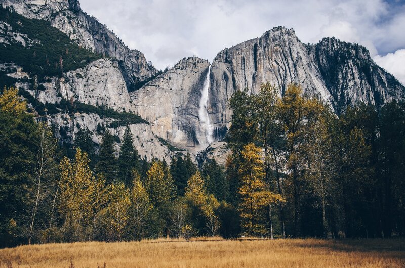 Yosemite Falls Waterfall — Gray, Serene
