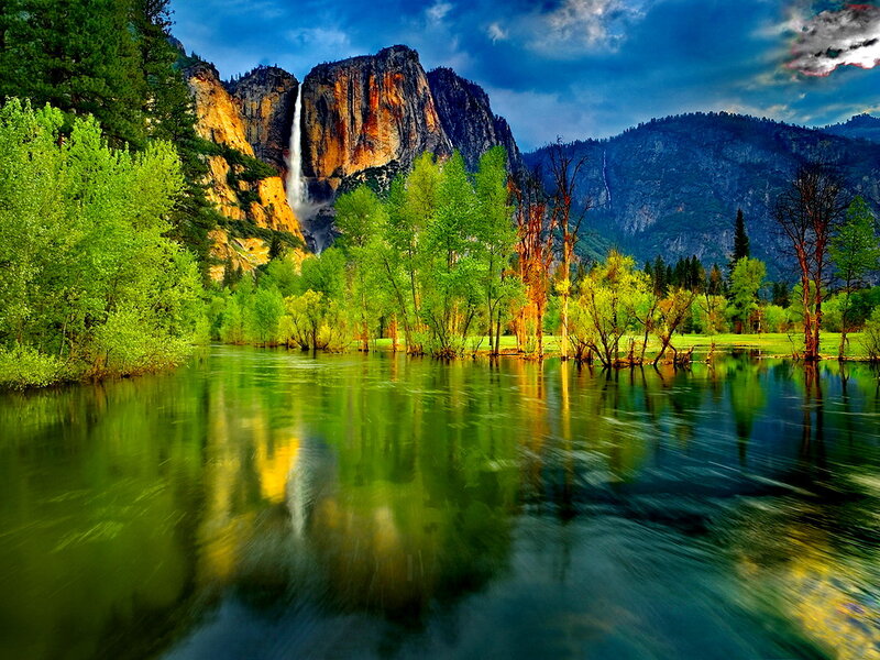 Yosemite Falls Waterfall — Green, Dramatic, Afternoon, Photograph, Mountain