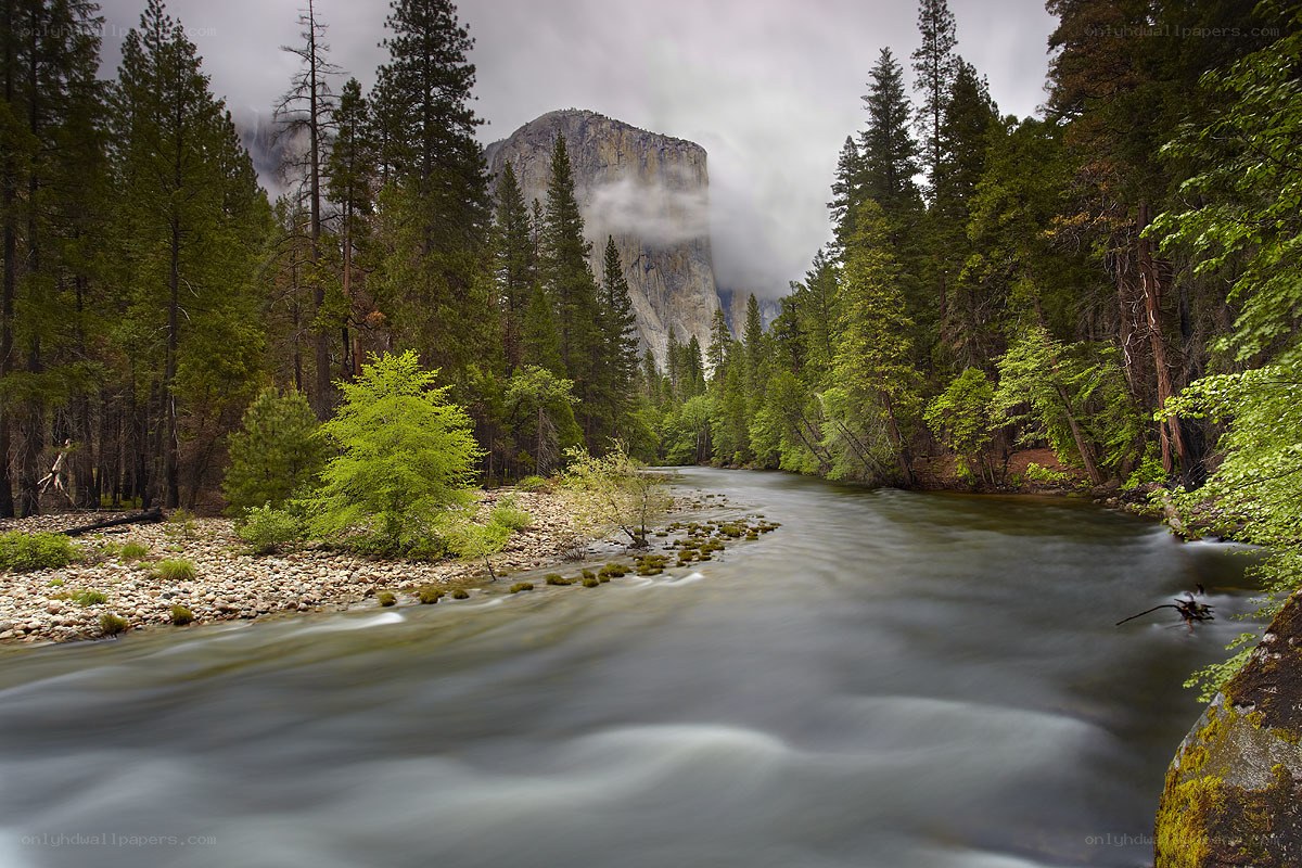 Yosemite river and El Capitan