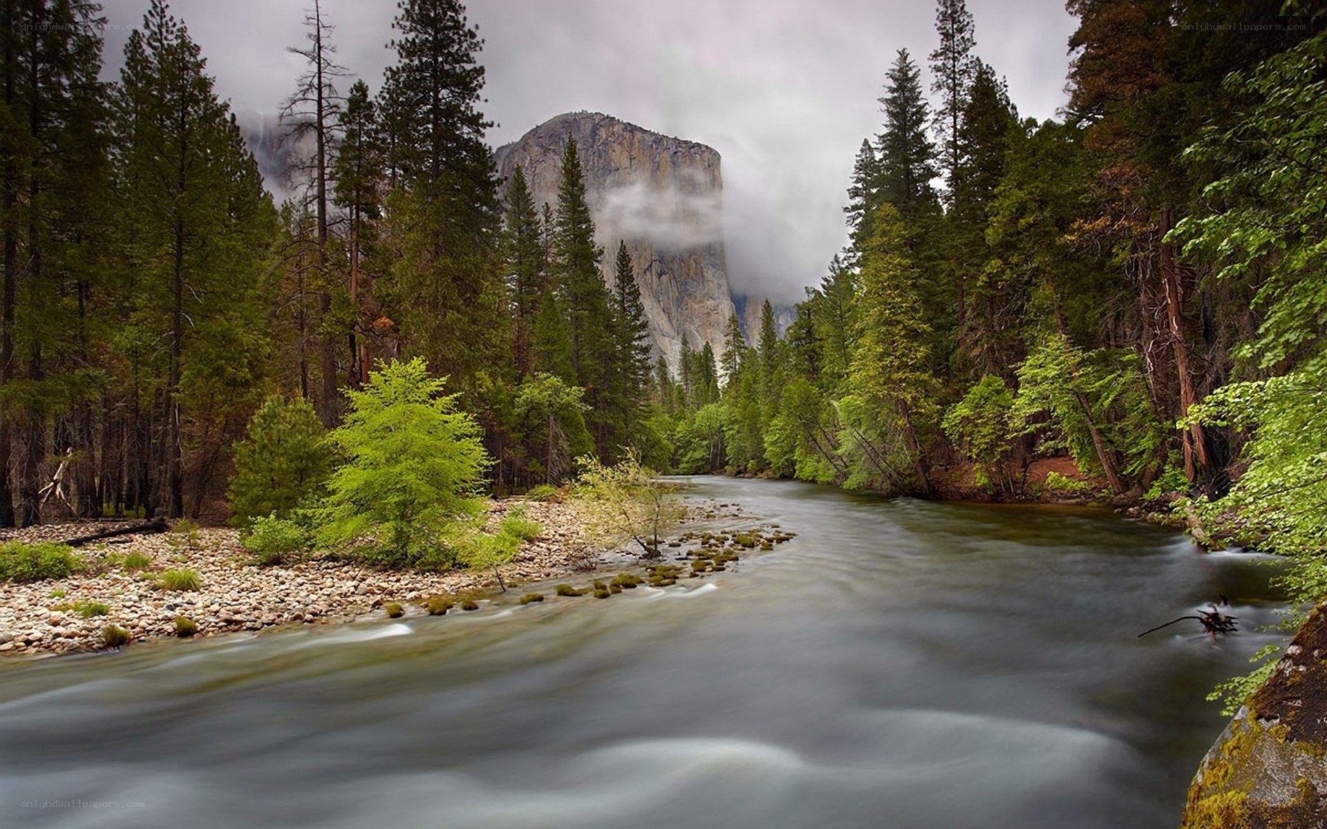 Yosemite river and El Capitan