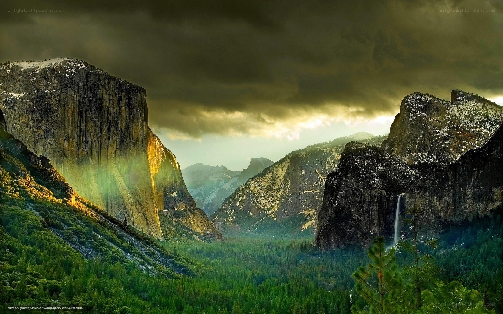 Yosemite Valley at Sunset