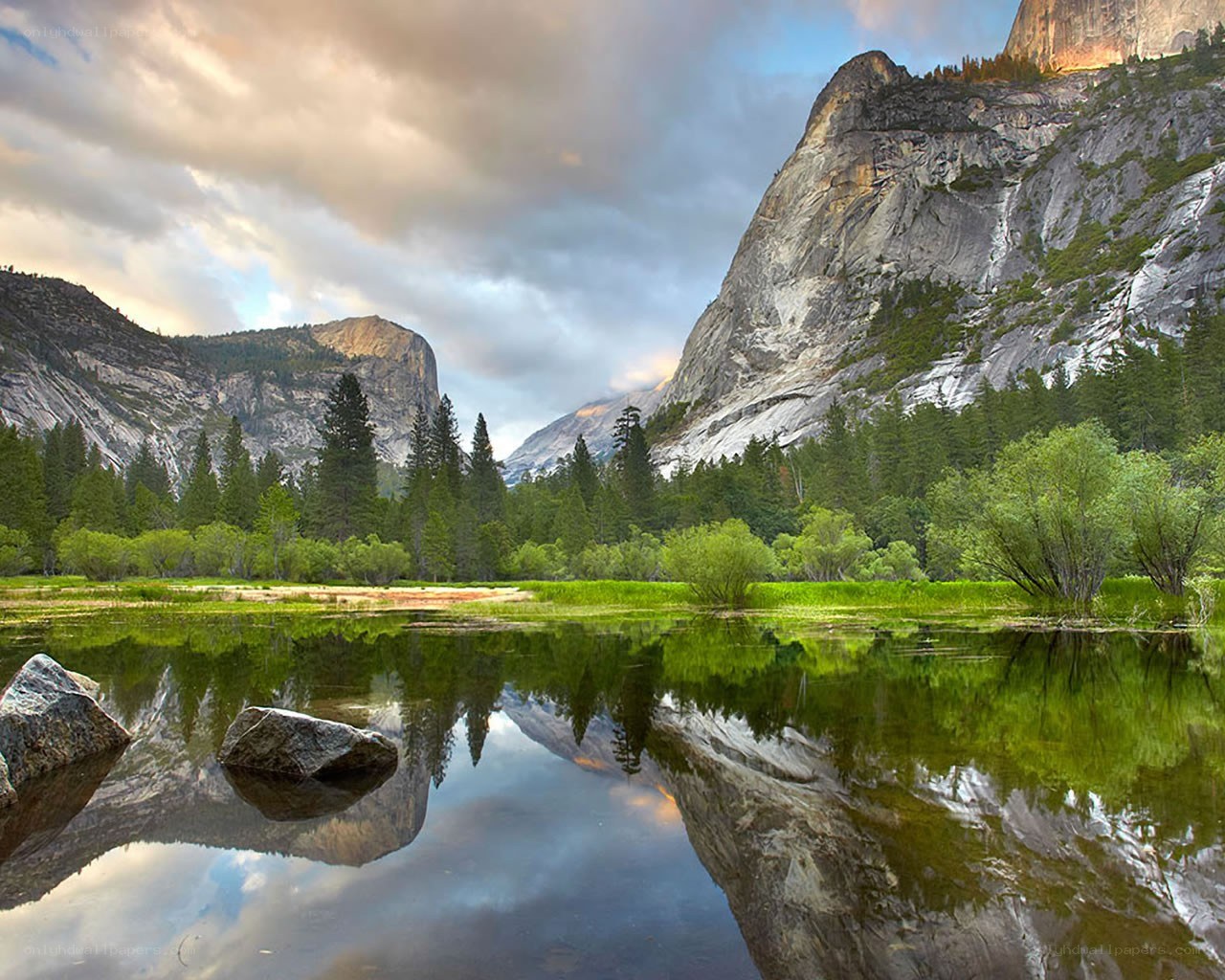 Yosemite valley landscape