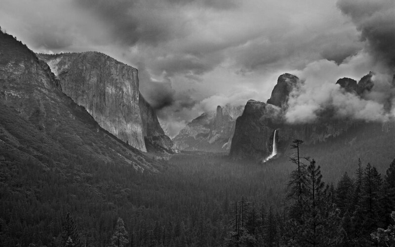 Yosemite Valley Landscape — Black