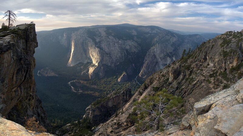 Yosemite Valley Vista — Gray, Dramatic