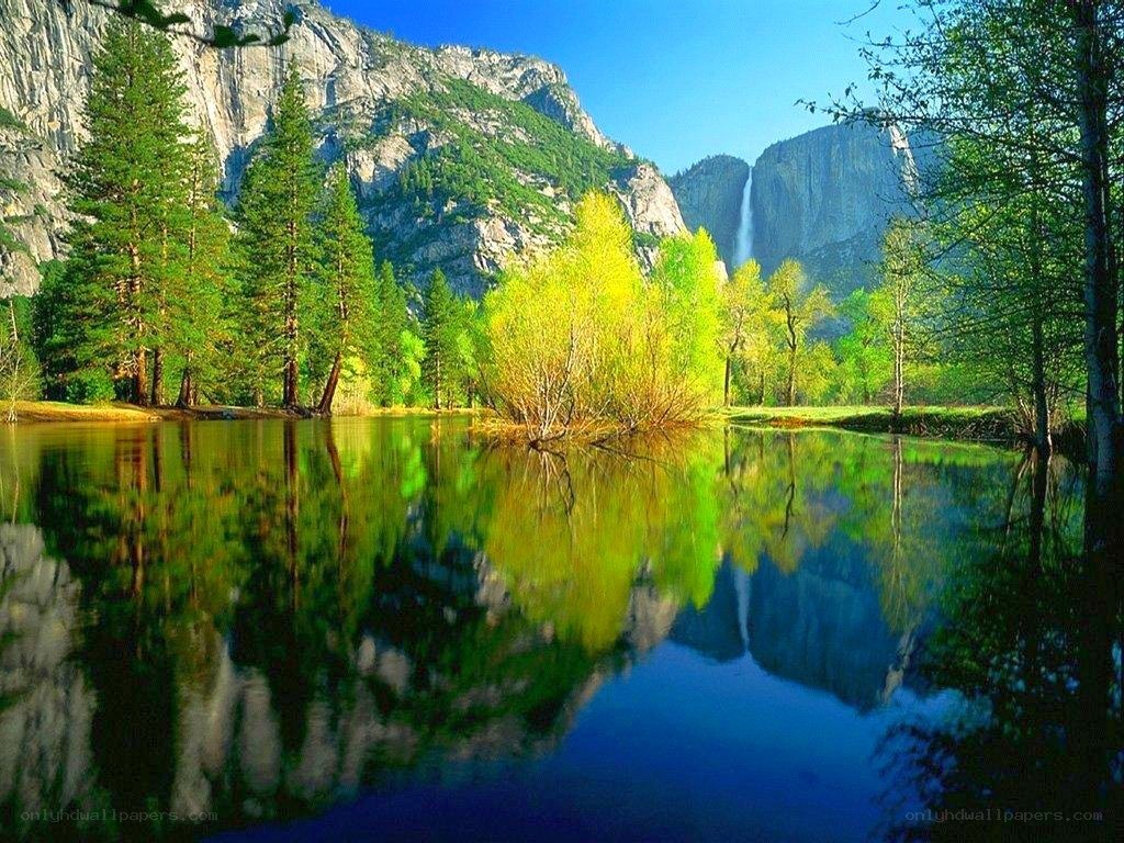 Yosemite waterfall reflection
