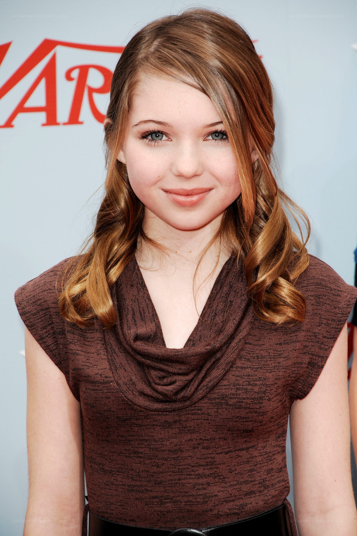 young actress at event