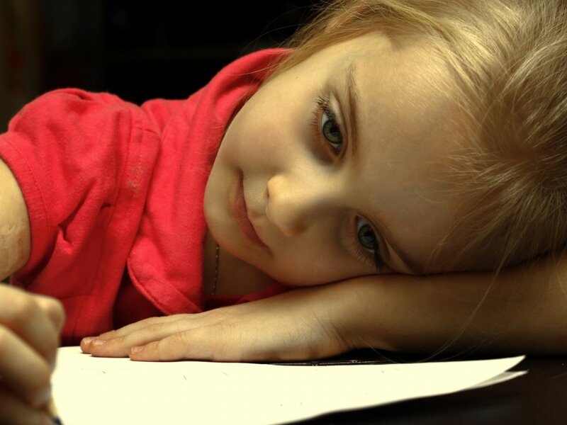Young Girl Drawing — Red