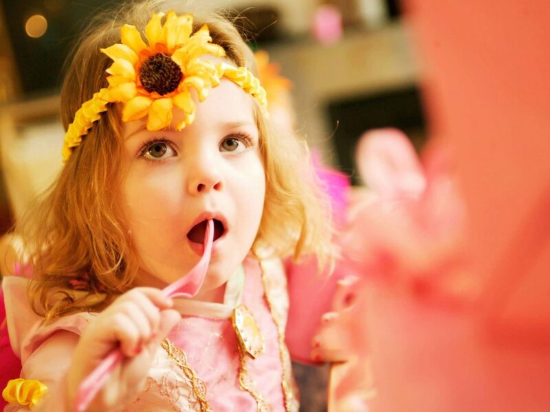 Young Girl in Costume — Yellow