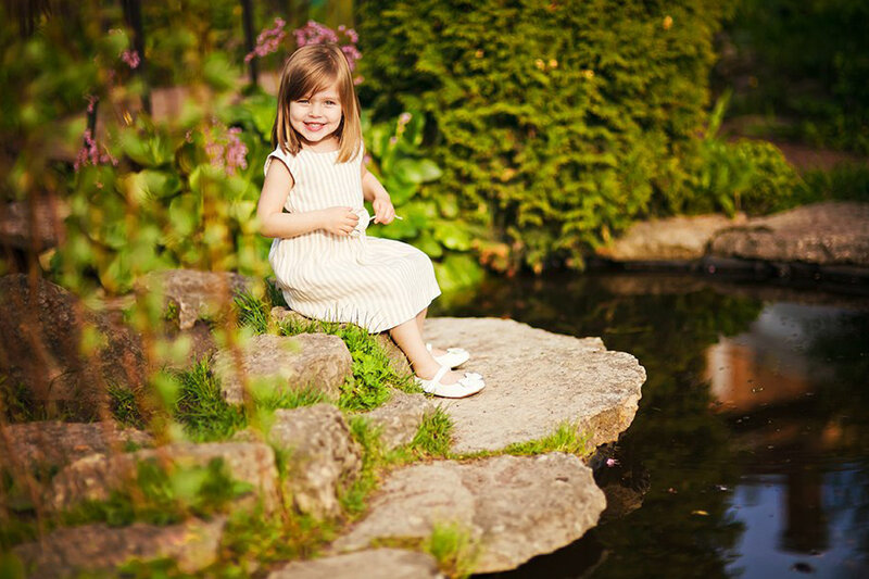 Young Girl in Dress — Green