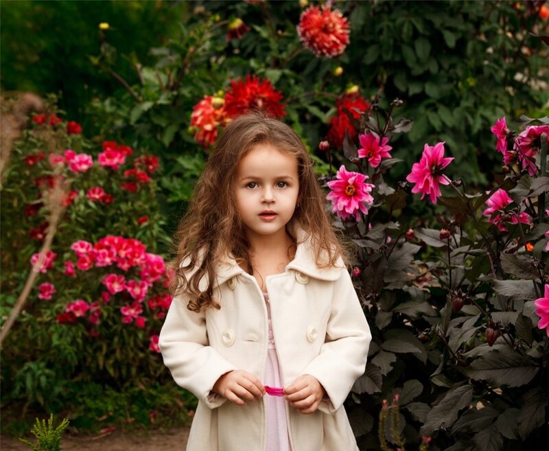 Young Girl in Garden — Pink, Calm