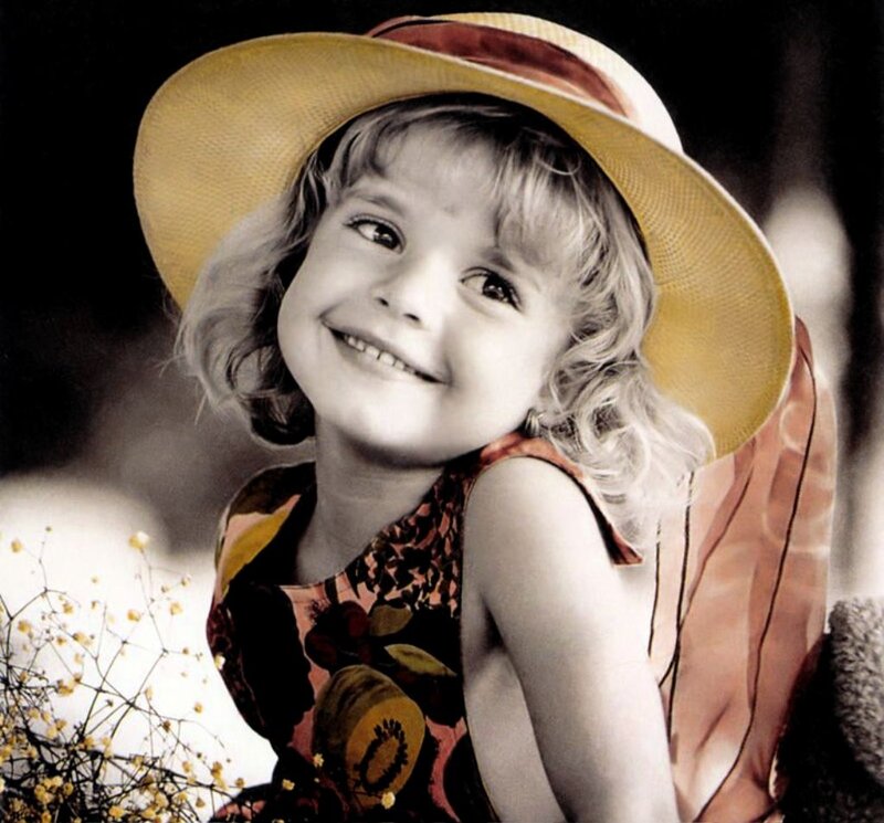 Young Girl in Hat — Yellow