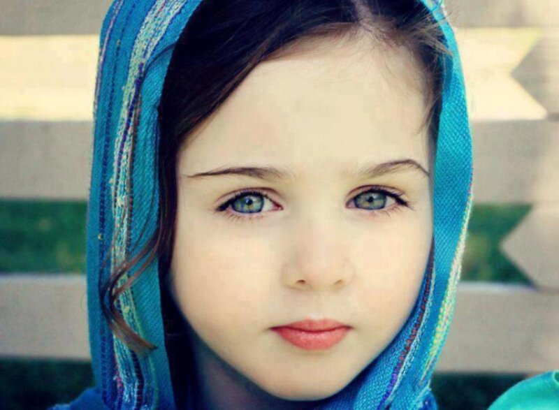 Young Girl with Blue Eyes — Calm