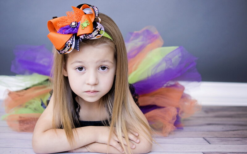 Young Girl with Bow — Orange