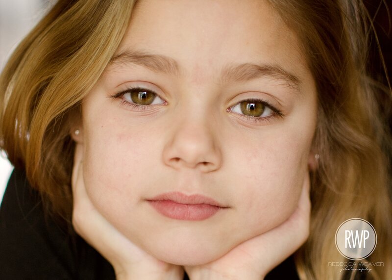Young Girl with Brown Hair — Calm, Photograph