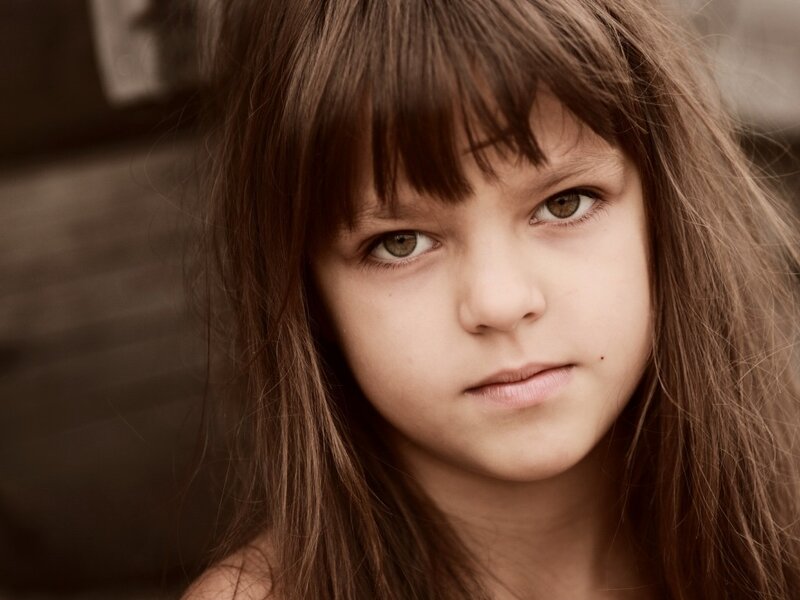 Young Girl with Brown Hair — Serious, Photograph