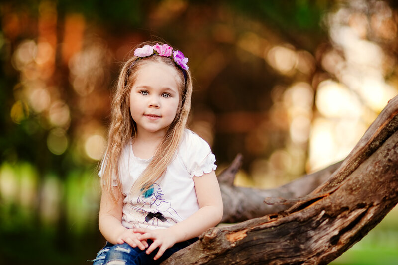 Young Girl with Flower Crown — Green