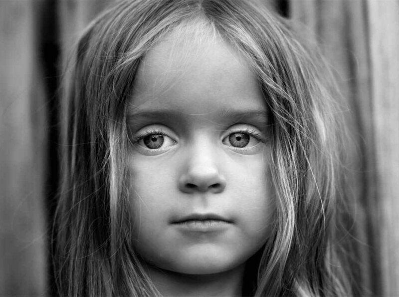 Young Girl with Long Hair — Black