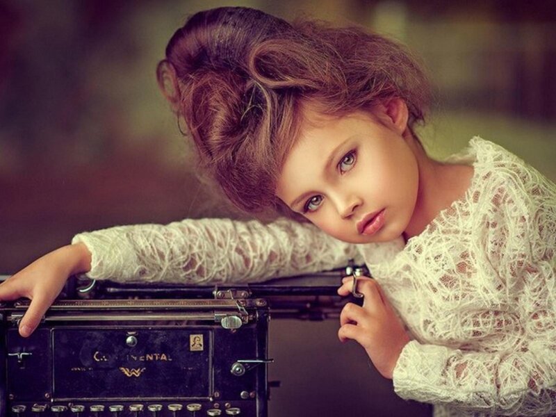 Young Girl with Typewriter — White