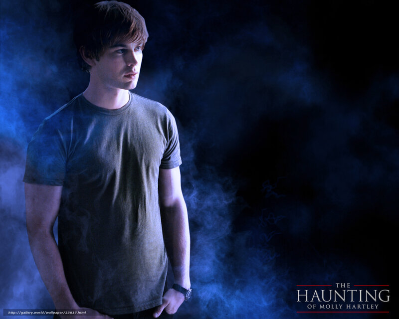 Young Man in T-shirt — Blue