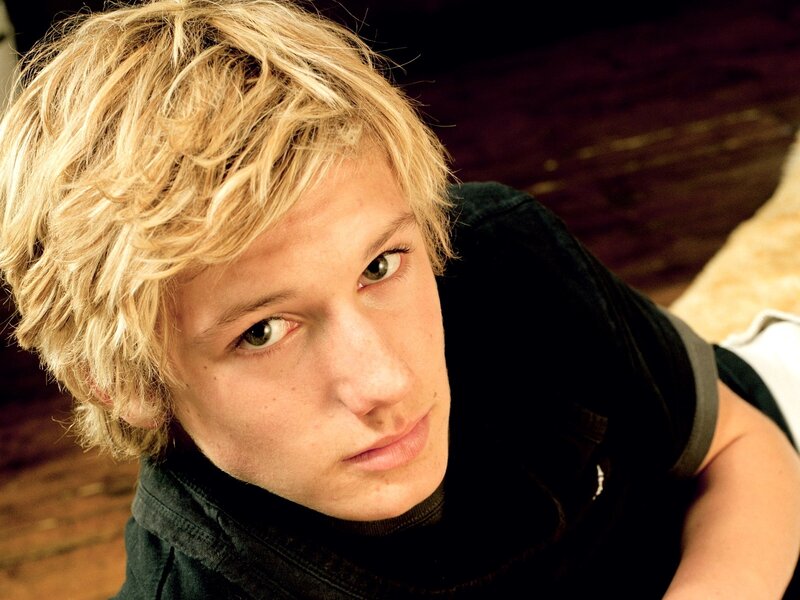 Young Man with Blonde Hair — Neutral