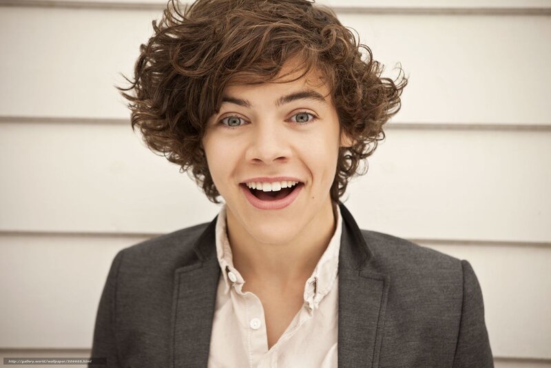 Young Man with Curly Hair — Gray