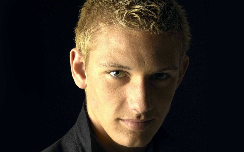 Young Man with Short Hair — Black, Dramatic
