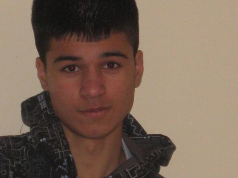 Young Man with Short Hair — Black