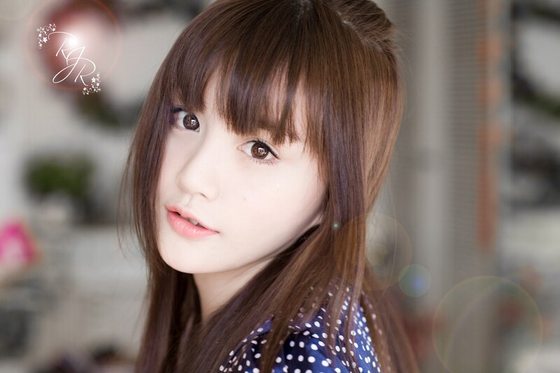 young woman with brown hair