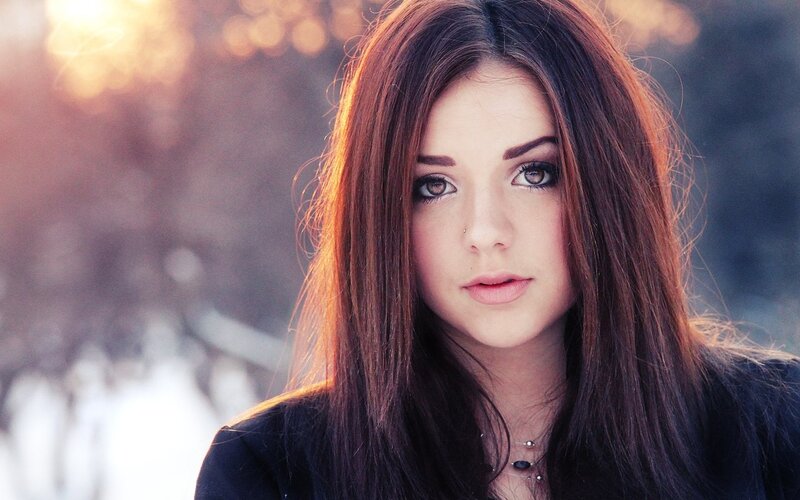 Young Woman with Brown Hair — Calm, Sunset, Photograph, Eyes