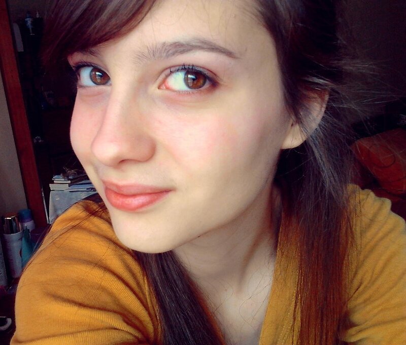Young Woman with Brown Hair — Yellow, Neutral