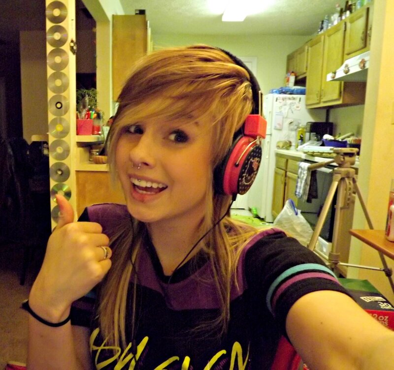 Young Woman with Headphones — Black