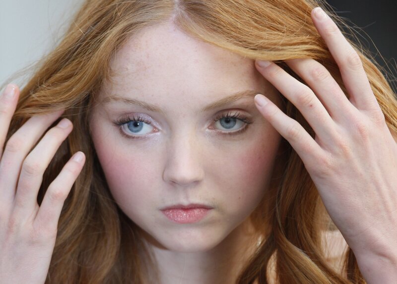 Young Woman with Red Hair — Neutral, Photograph, Hands