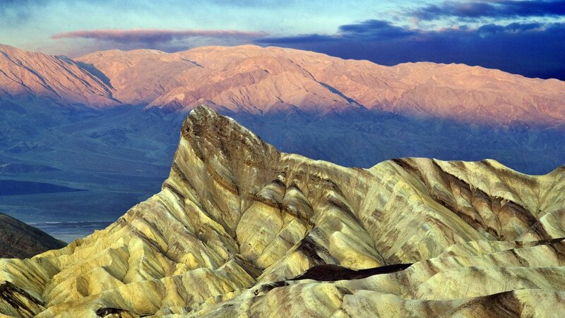 Zabriskie Point Mountains