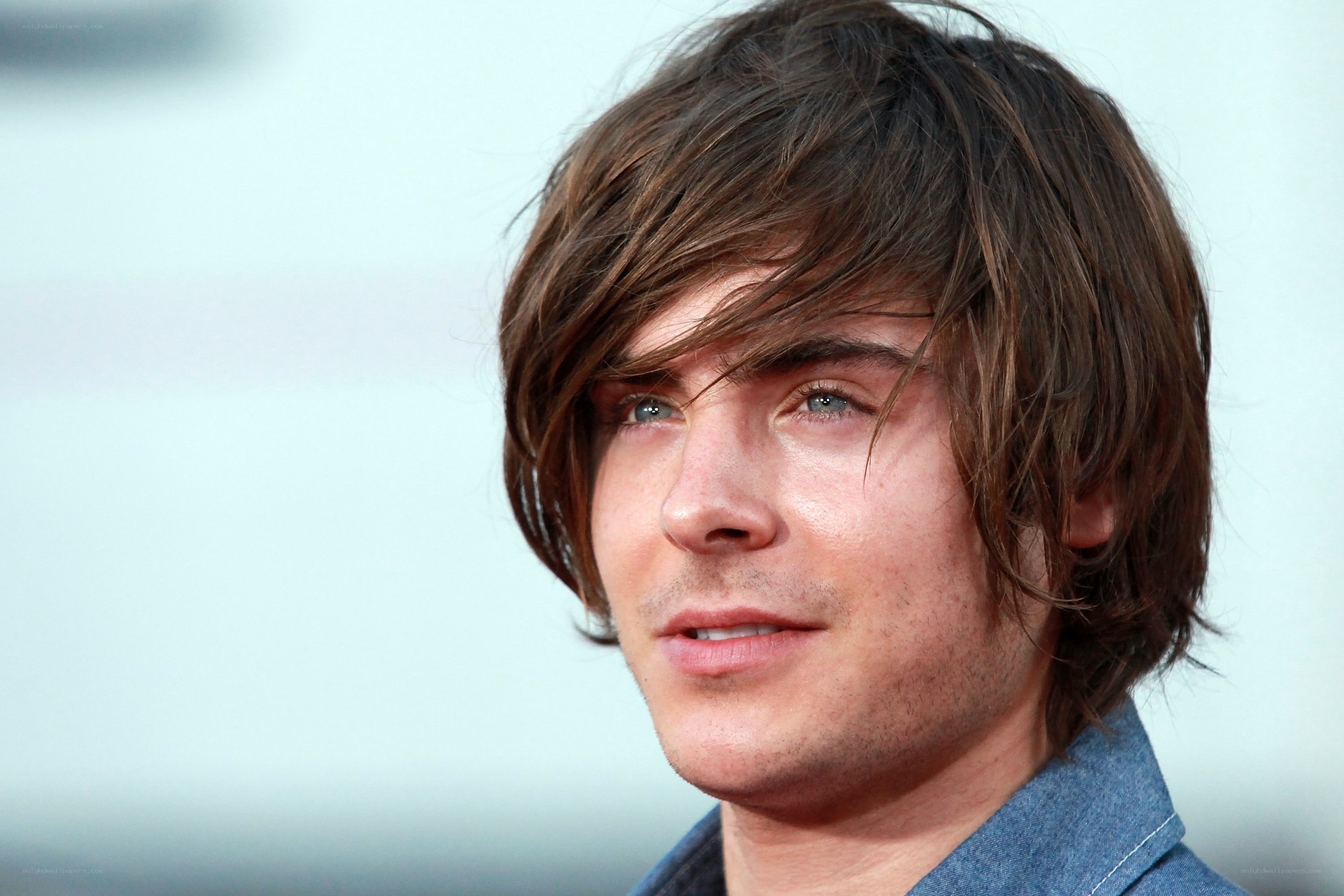 Zac Efron at event