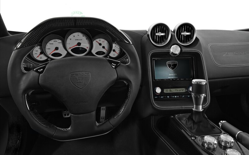 Zenova ST1 interior dashboard