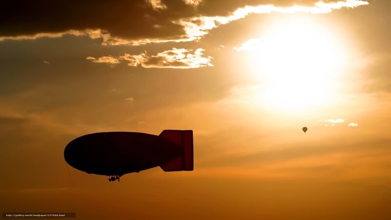 Zeppelin at sunset