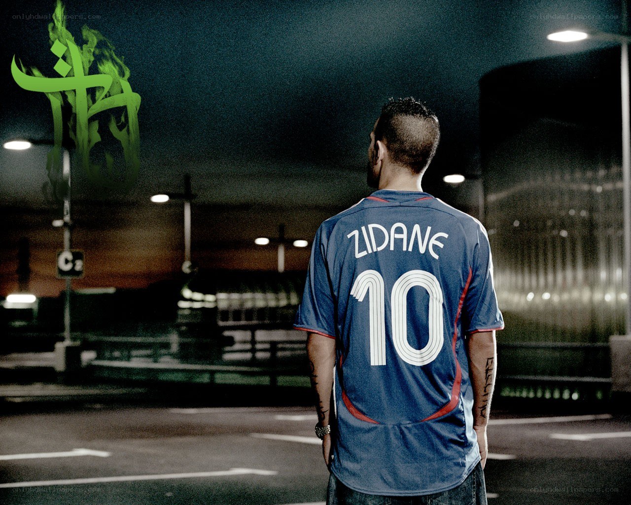 Zidane jersey at night