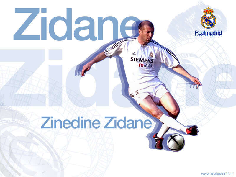 Zinedine Zidane in Real Madrid kit
