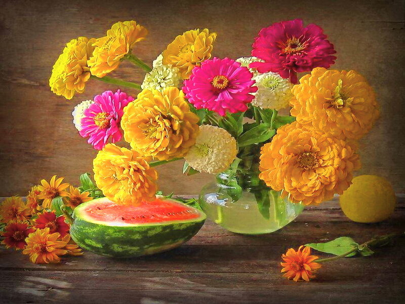 Zinnia Bouquet with Watermelon