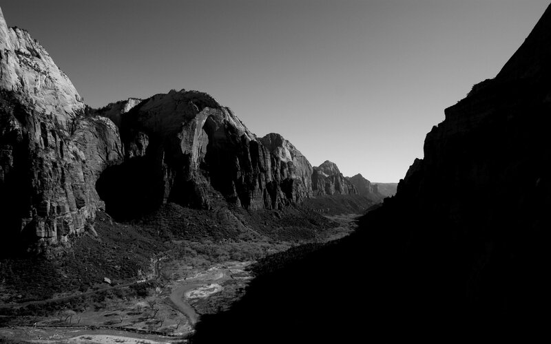 Zion Canyon Landscape — Black
