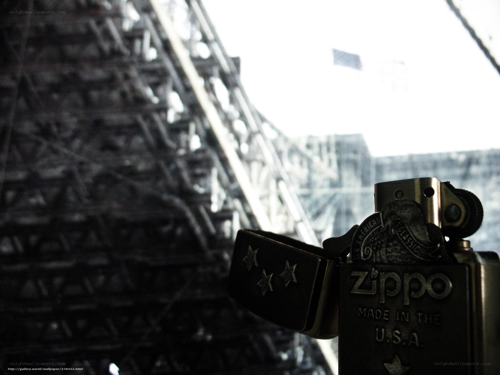 Zippo lighter with Eiffel Tower