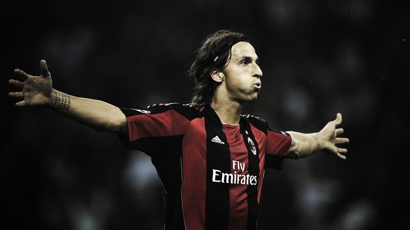 Zlatan Ibrahimović celebrating