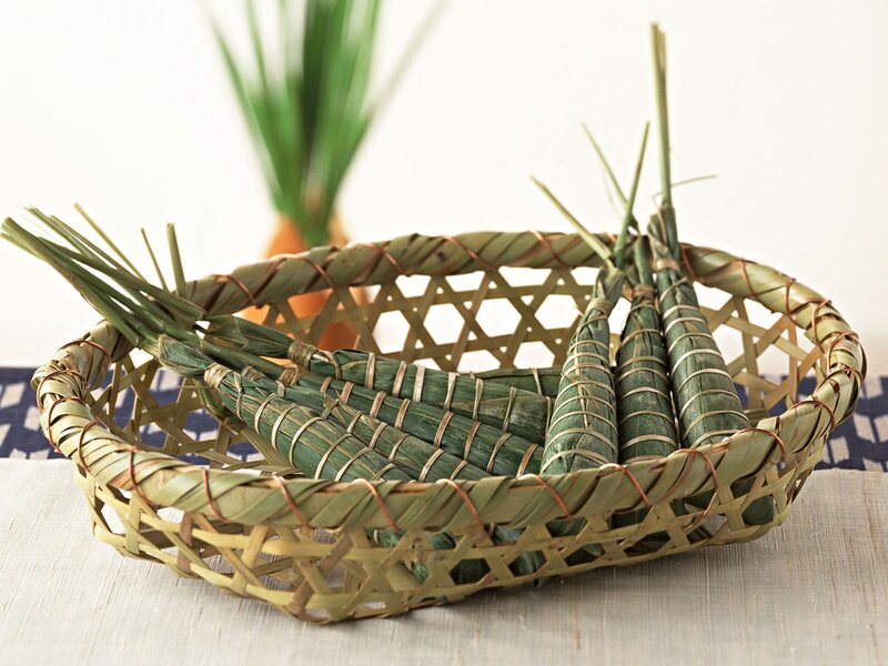 Zongzi in Bamboo Basket — Green