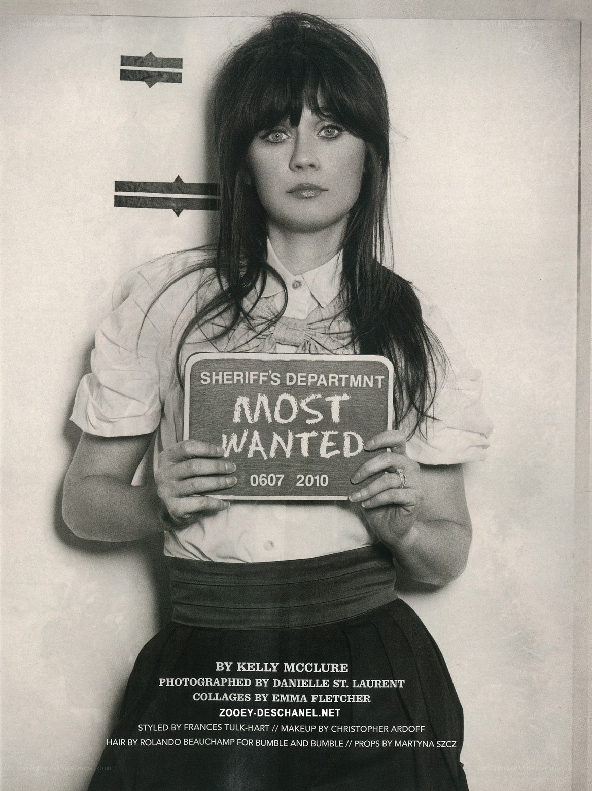 Zooey Deschanel mugshot